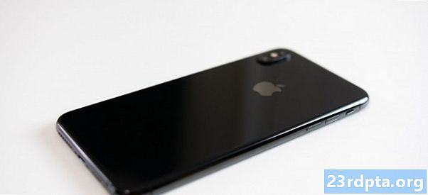 2019 tippade iPhone för att erbjuda omvänd trådlös laddning