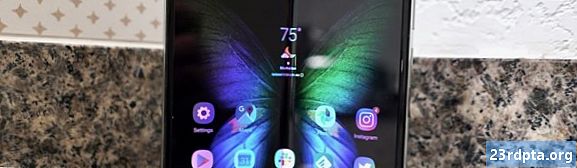 Samsung belaster 149 dollar for første Galaxy Fold-skjermreparasjon