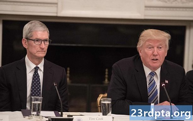 Tim Cook varuje Trumpa, že čínské tarify poškodí Apple a pomohou konkurenci