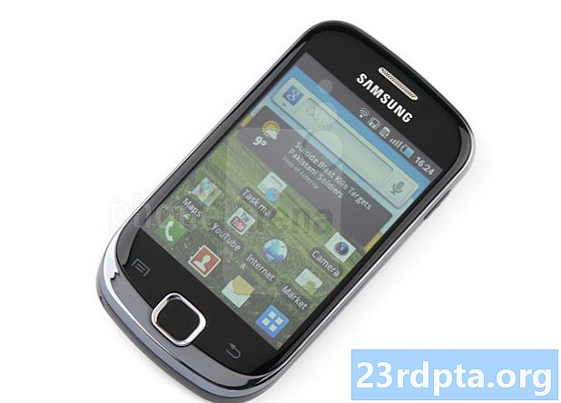 Samsung Galaxy Fit-anmeldelse: Er Samsungs billige fitness-tracker verdt det?