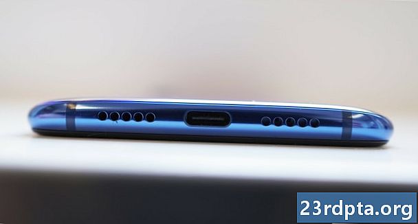 Xiaomi Mi 9 hands-on: Gösterişli, telaşlı değil